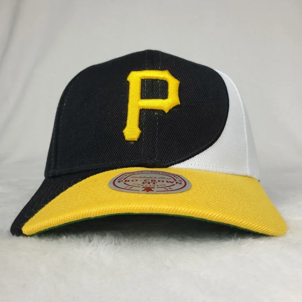 Pittsburgh Pirates Mitchell & Ness MLB Snapback Hat Cap 3D Logo Black NWT‎